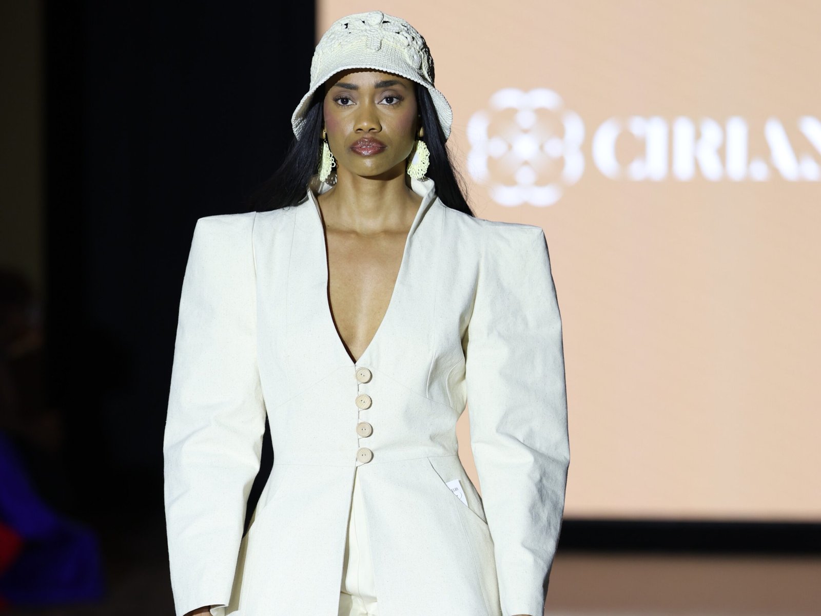 Ciriana Haute Coat: quando la moda è 100% sostenibile